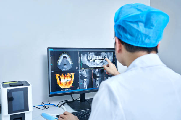 Best Dentist Open Late Near Me  in Hrison, AR